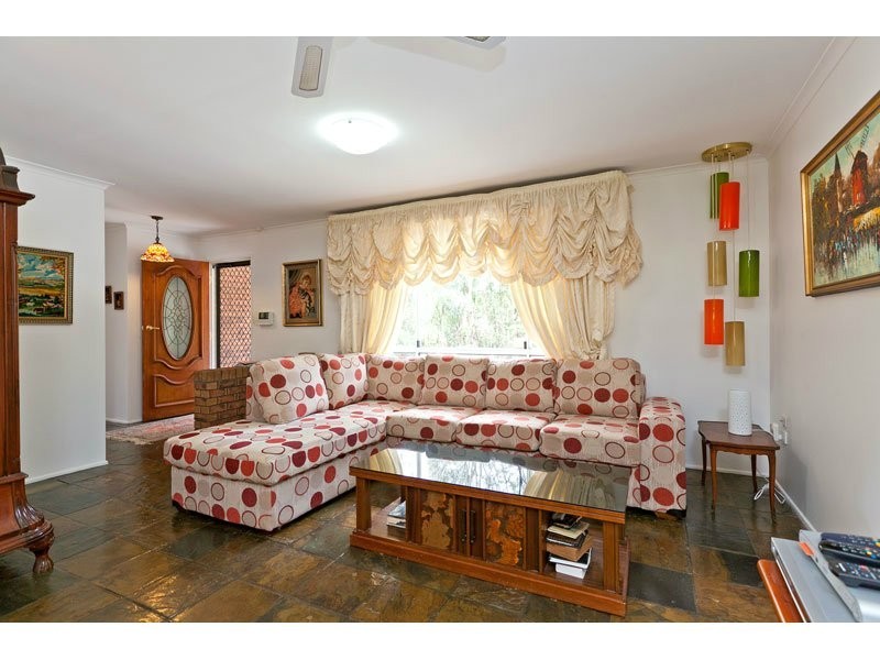 62 Sunnybay Drive, Birkdale QLD 4159