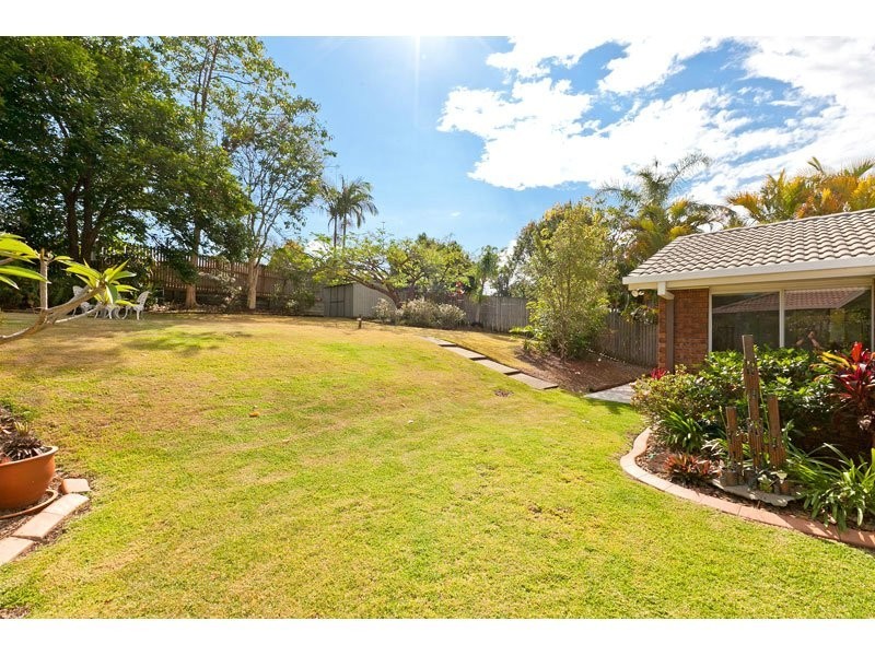 62 Sunnybay Drive, Birkdale QLD 4159