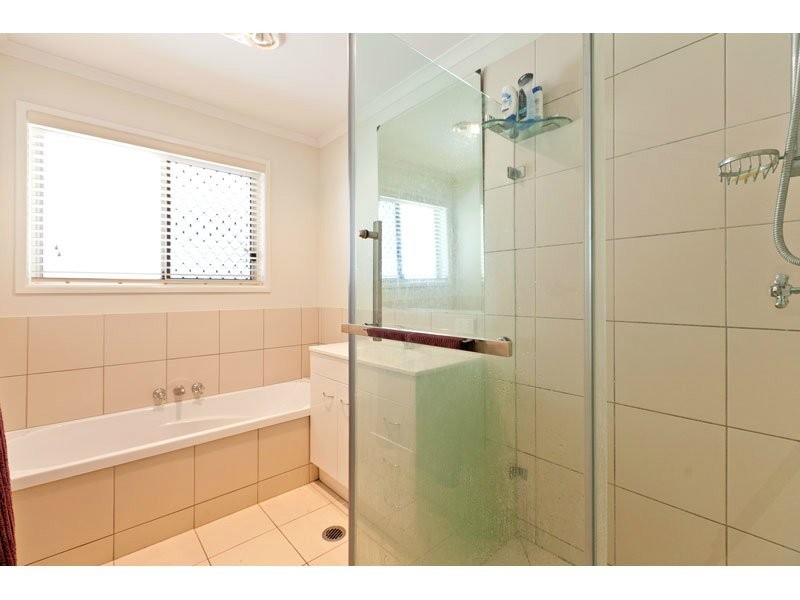 6 McLeod Street, Cleveland QLD 4163