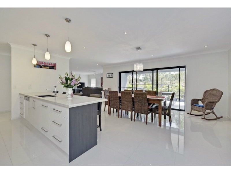 22 Phillip Street, Cleveland QLD 4163