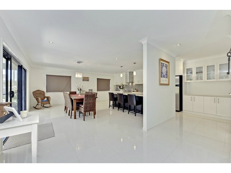 22 Phillip Street, Cleveland QLD 4163