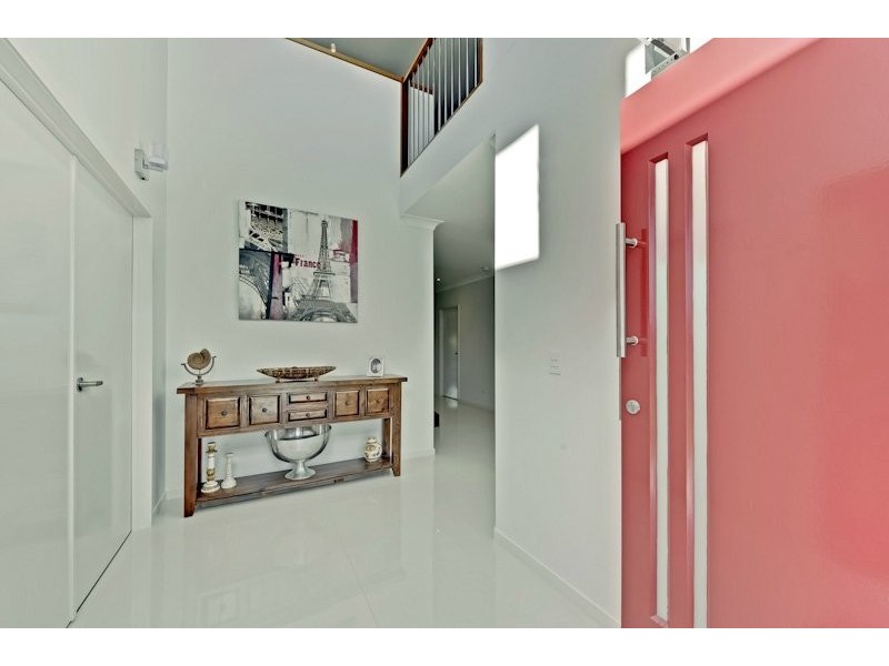 22 Phillip Street, Cleveland QLD 4163