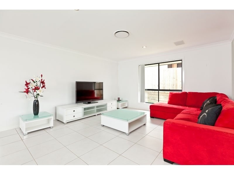 29 Cypress Street, Redland Bay QLD 4165