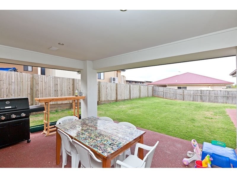 29 Cypress Street, Redland Bay QLD 4165