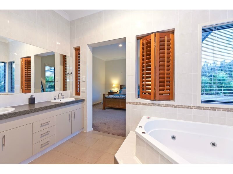 11 Village Drive, Mount Cotton QLD 4165