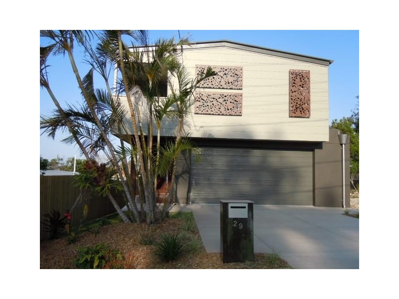 29 Claremont St, Birkdale QLD 4159