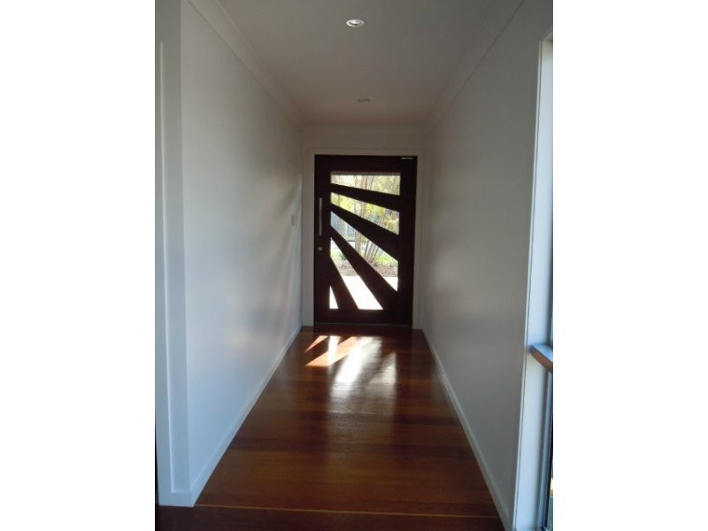 29 Claremont St, Birkdale QLD 4159