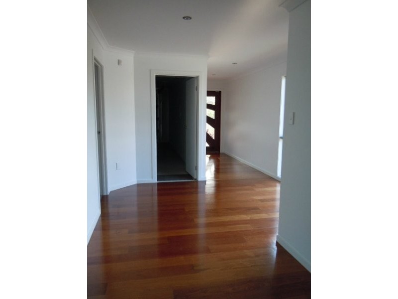 29 Claremont St, Birkdale QLD 4159