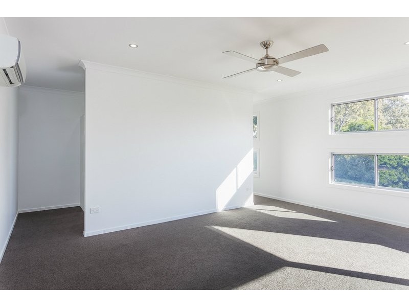 29 Claremont St, Birkdale QLD 4159