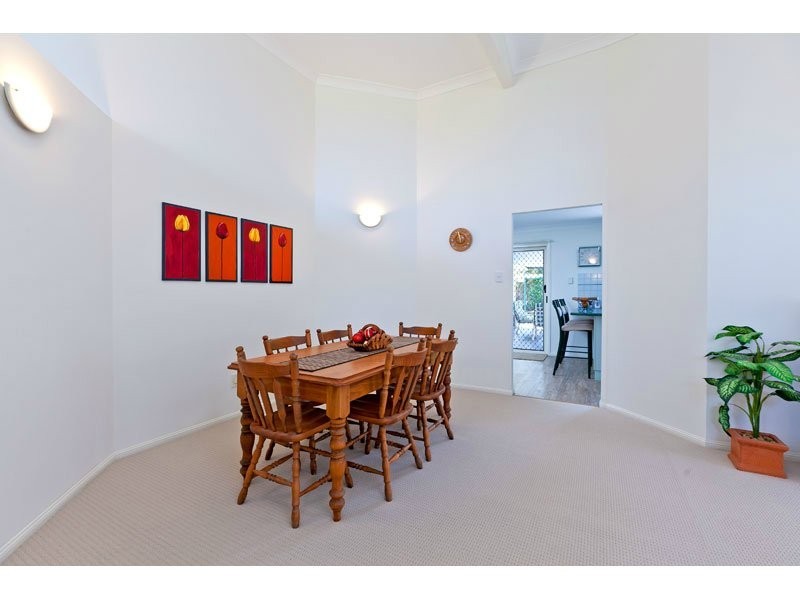 5 Sirocco Court, Ormiston QLD 4160