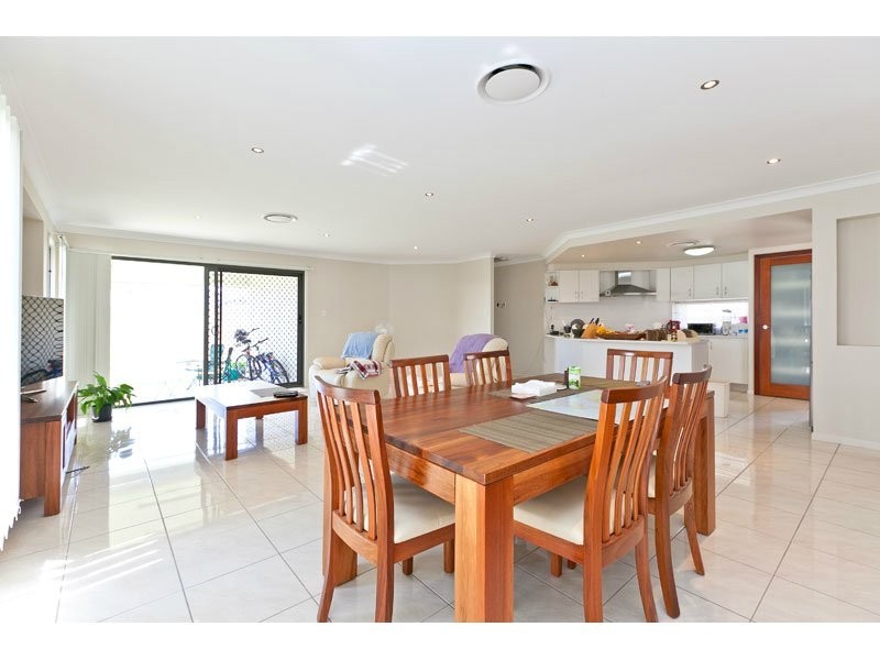 26 Barramul Place, Thornlands QLD 4164