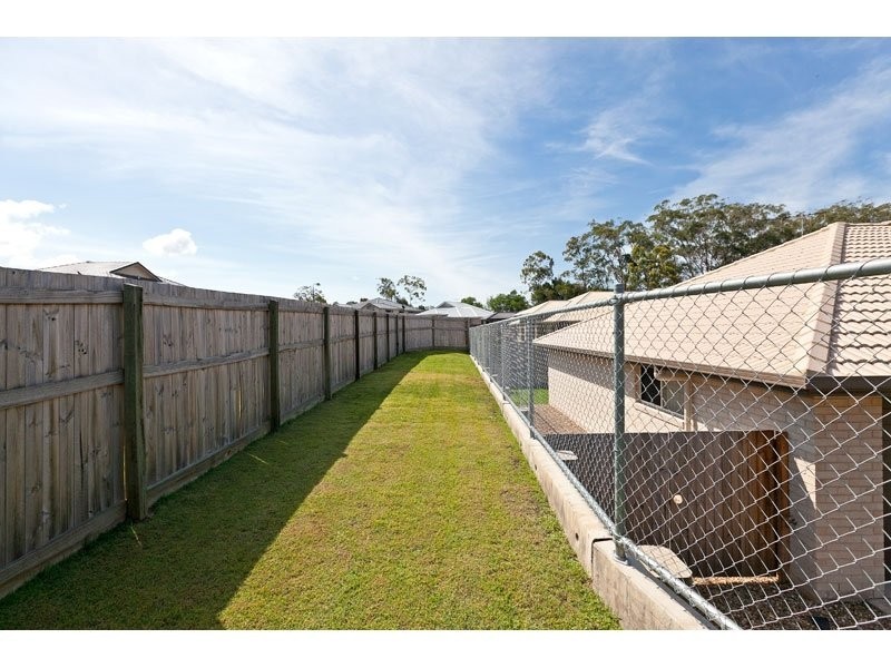 45 Emperor Drive, Redland Bay QLD 4165