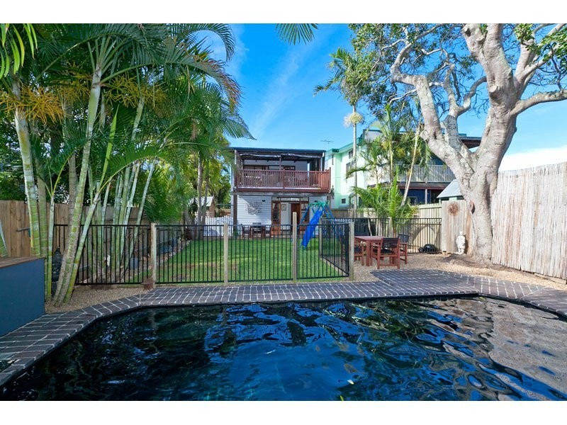 32 Orallo Street, Lota QLD 4179