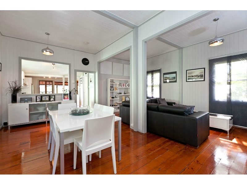 32 Orallo Street, Lota QLD 4179