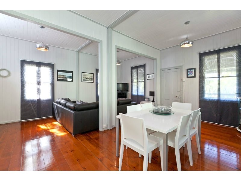 32 Orallo Street, Lota QLD 4179