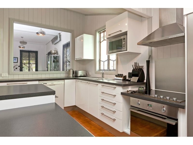 32 Orallo Street, Lota QLD 4179