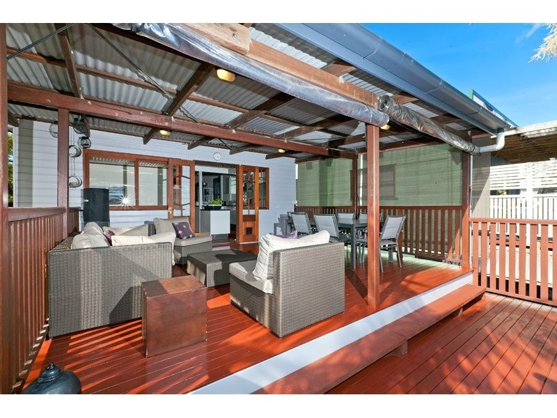 32 Orallo Street, Lota QLD 4179
