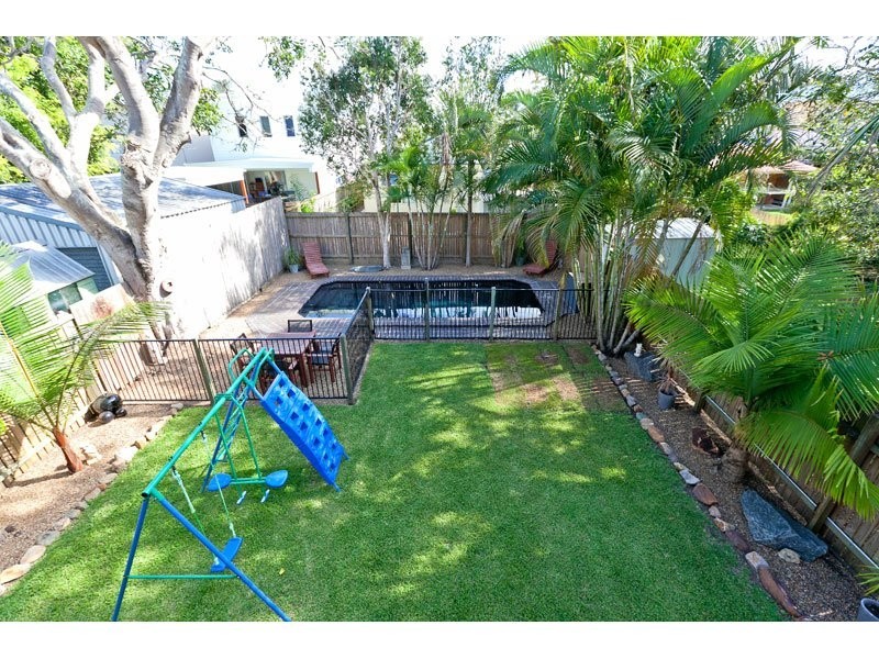 32 Orallo Street, Lota QLD 4179