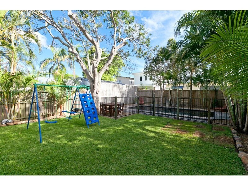 32 Orallo Street, Lota QLD 4179