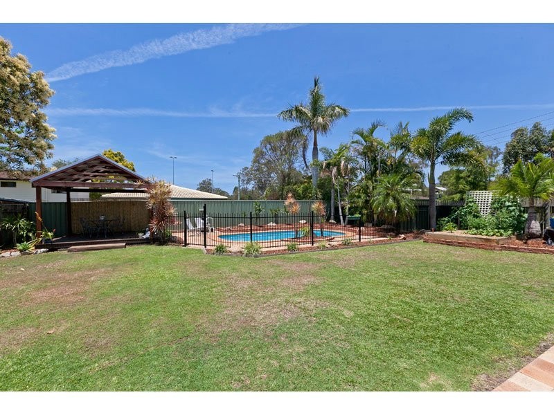 3 Maureen Street, Thorneside QLD 4158