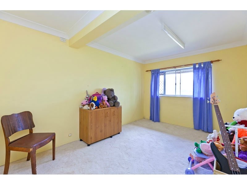 70 Regent Street, Wynnum West QLD 4178