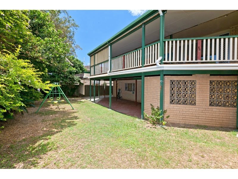 70 Regent Street, Wynnum West QLD 4178