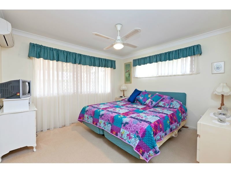 65 Collingwood Road, Birkdale QLD 4159