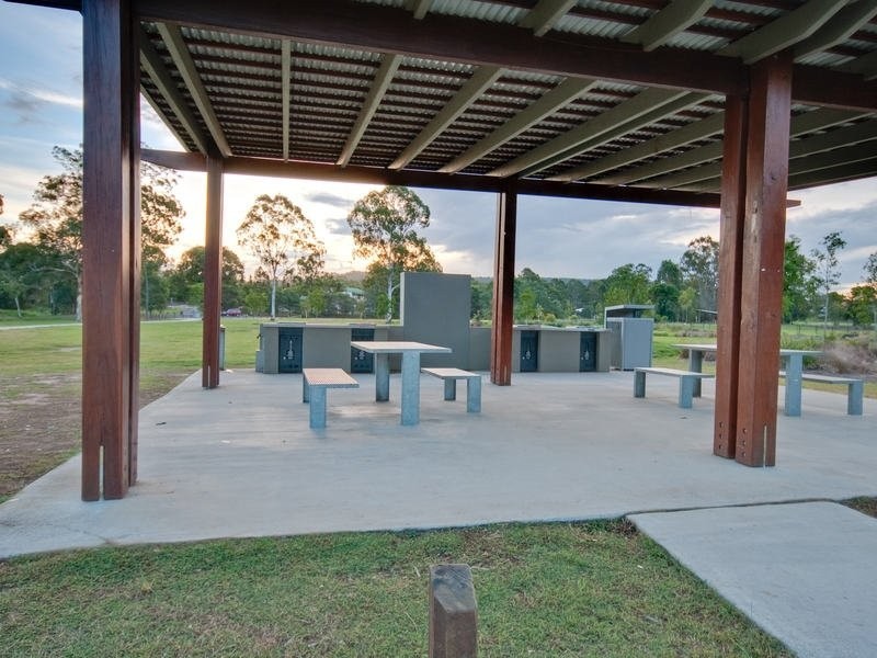 5 Helicia Circuit, Mount Cotton QLD 4165