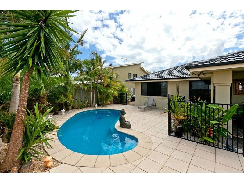 21 Waterville Drive, Thornlands QLD 4164