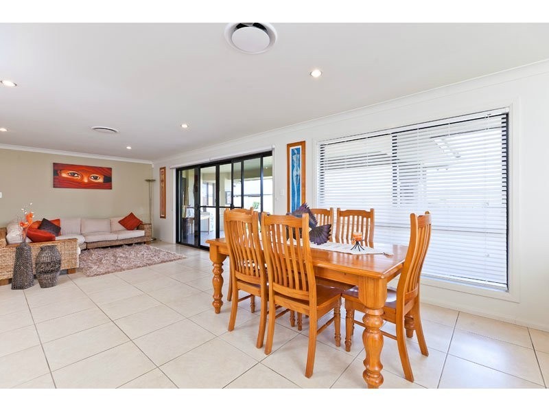 21 Waterville Drive, Thornlands QLD 4164