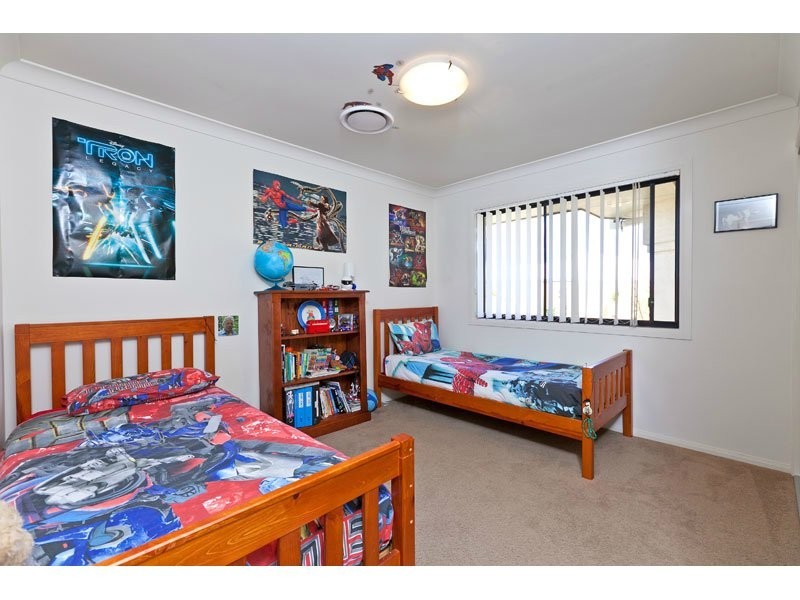 21 Waterville Drive, Thornlands QLD 4164