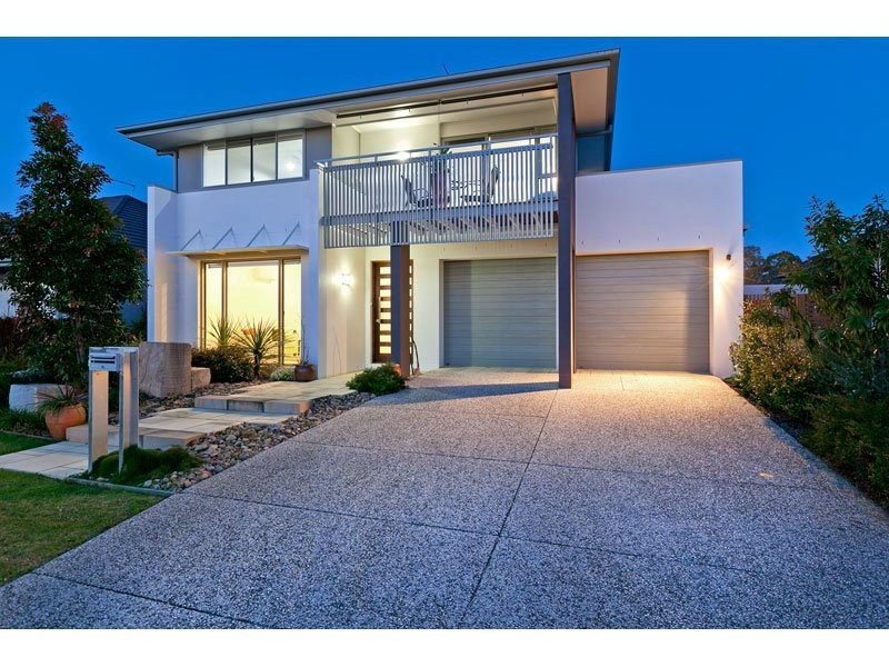 12 Esk Crescent, Wakerley QLD 4154