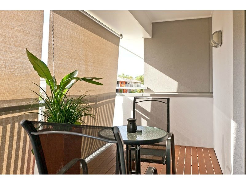 12 Esk Crescent, Wakerley QLD 4154
