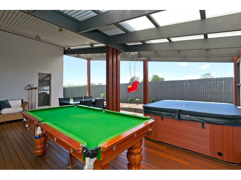 1 Amalia Street, Birkdale QLD 4159