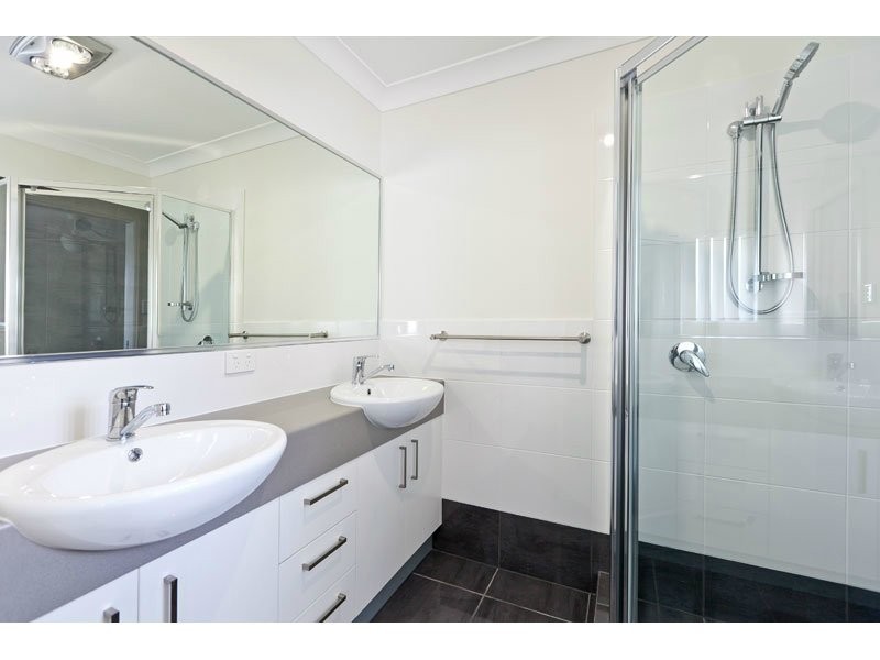 14 Park Edge Place, Redland Bay QLD 4165