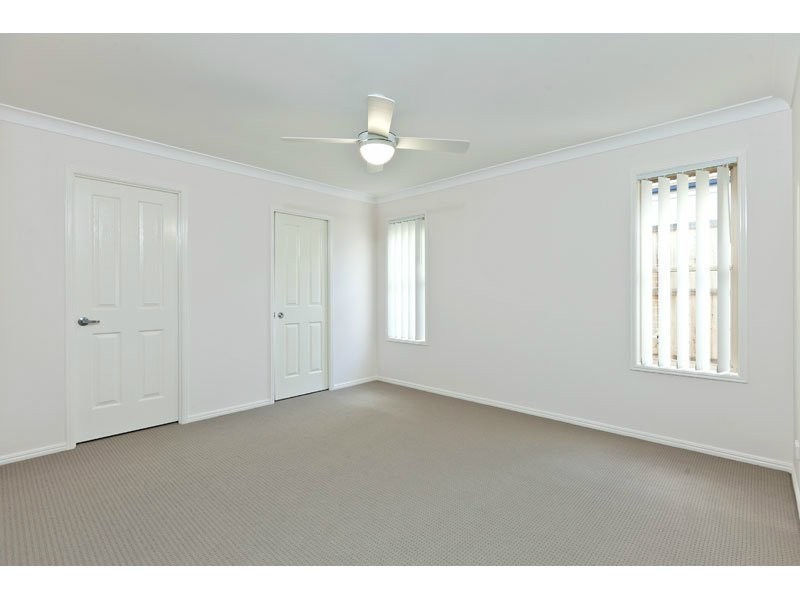 18 Park Edge Place, Redland Bay QLD 4165
