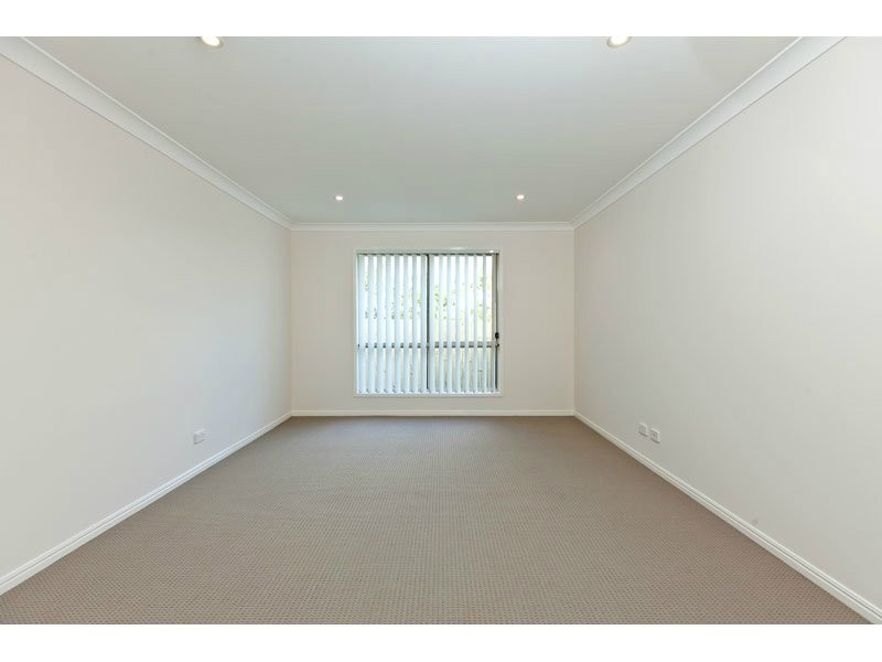 18 Park Edge Place, Redland Bay QLD 4165