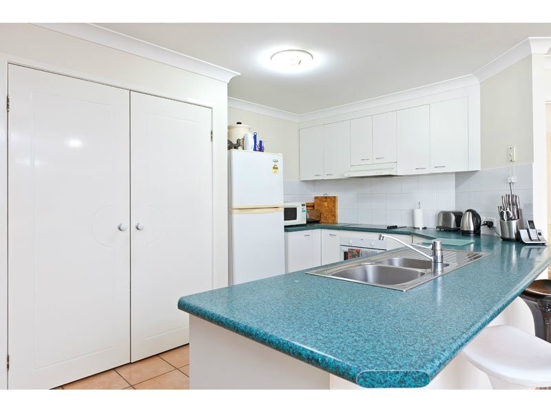 4 Moonlight Place, Capalaba QLD 4157