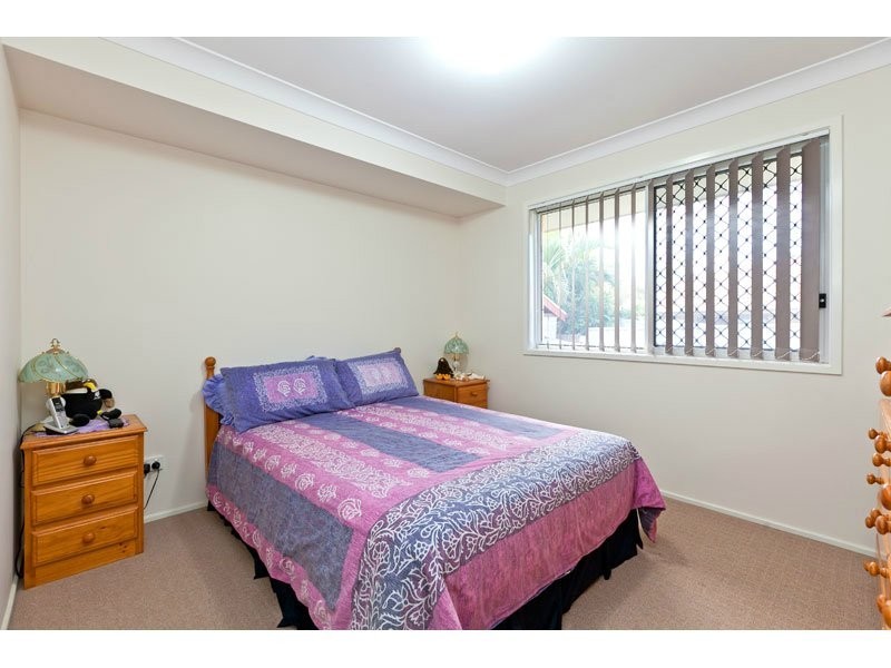 4 Moonlight Place, Capalaba QLD 4157
