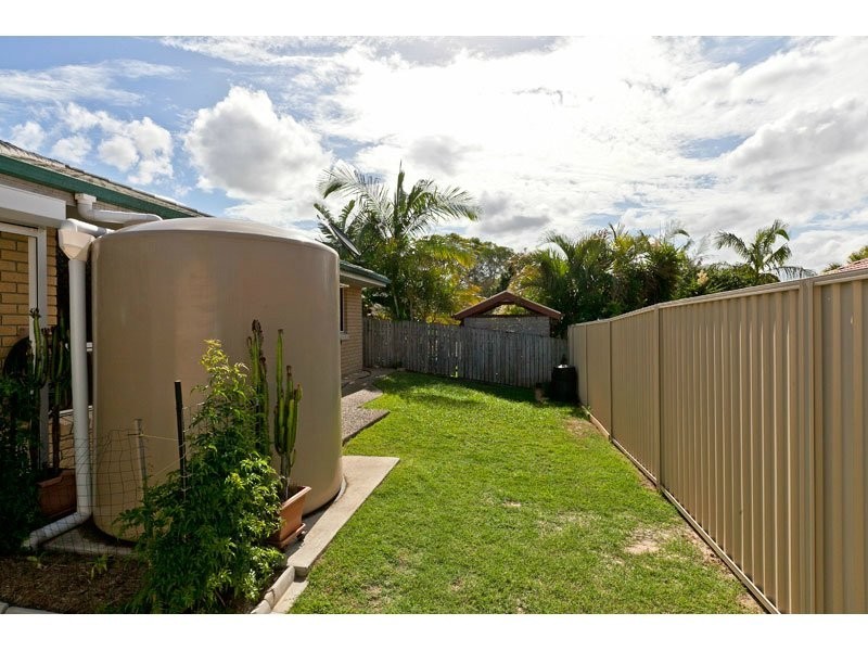 4 Moonlight Place, Capalaba QLD 4157