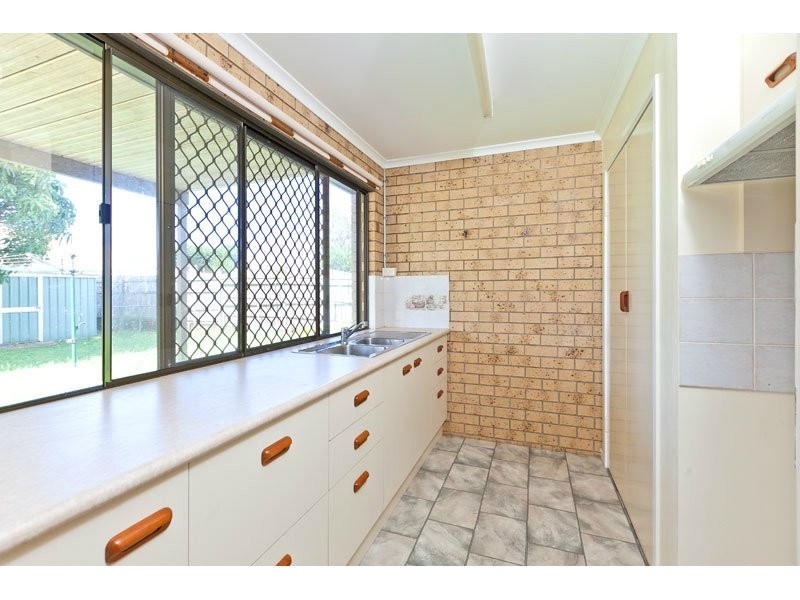 3 Paul Street, Birkdale QLD 4159