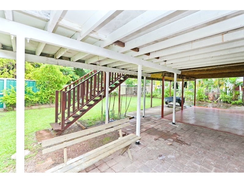 12 Moloaa Crescent, Birkdale QLD 4159
