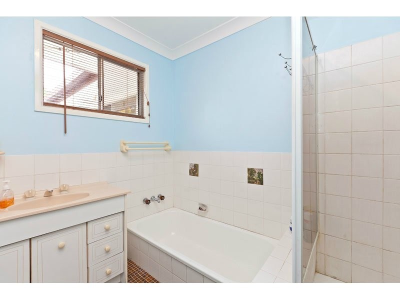 12 Moloaa Crescent, Birkdale QLD 4159