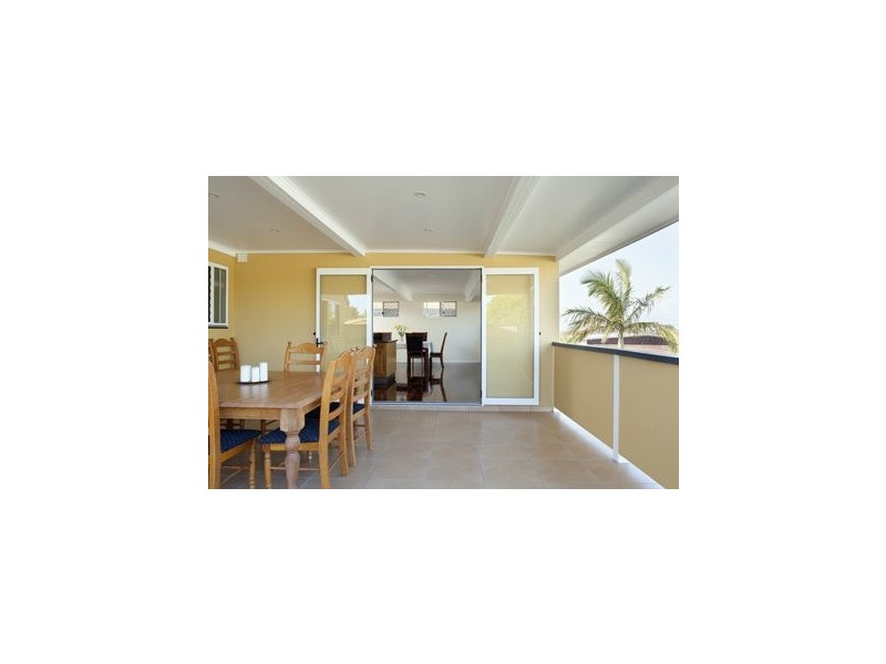 5 Price Avenue, Birkdale QLD 4159