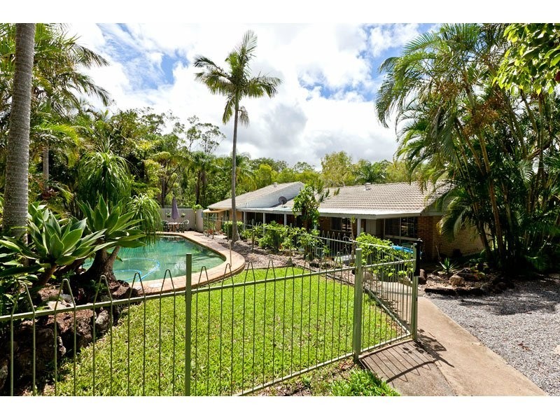 2 Valley Way, Mount Cotton QLD 4165