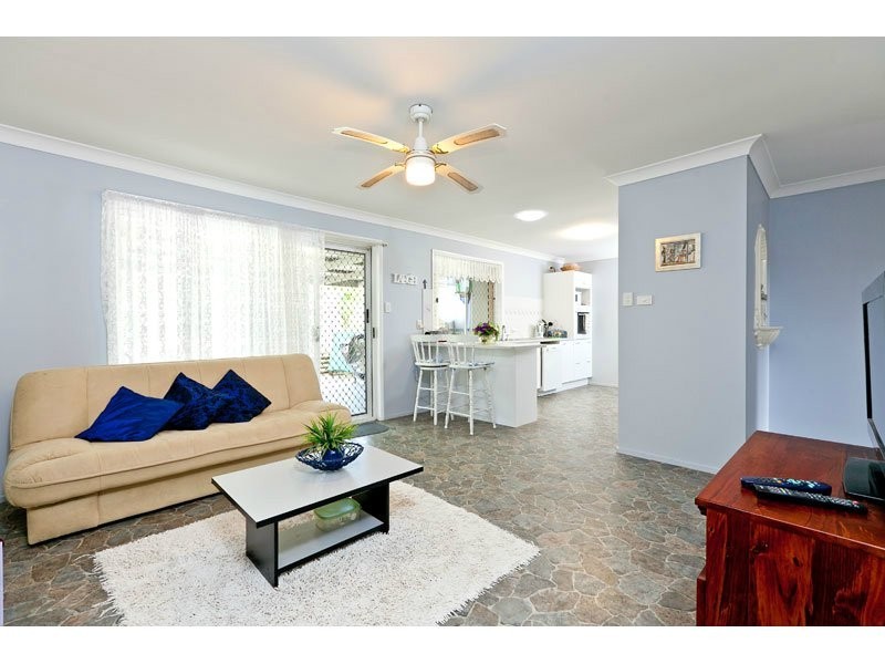 2 Valley Way, Mount Cotton QLD 4165