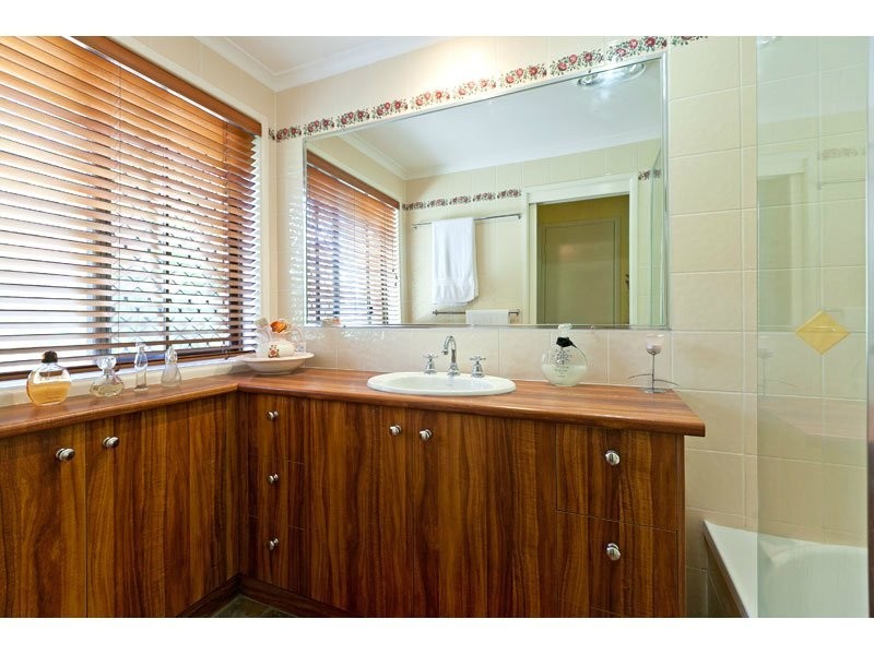 30 Lyndon Road, Capalaba QLD 4157