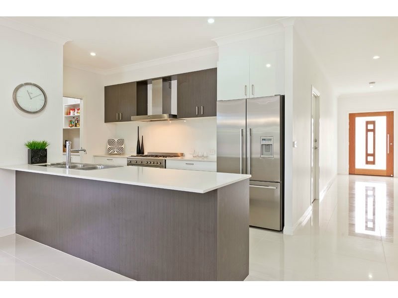 67 Foxwood Circuit, Wakerley QLD 4154