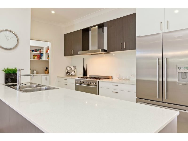 67 Foxwood Circuit, Wakerley QLD 4154