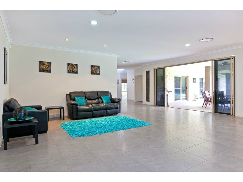 1 The Grove, Thornlands QLD 4164